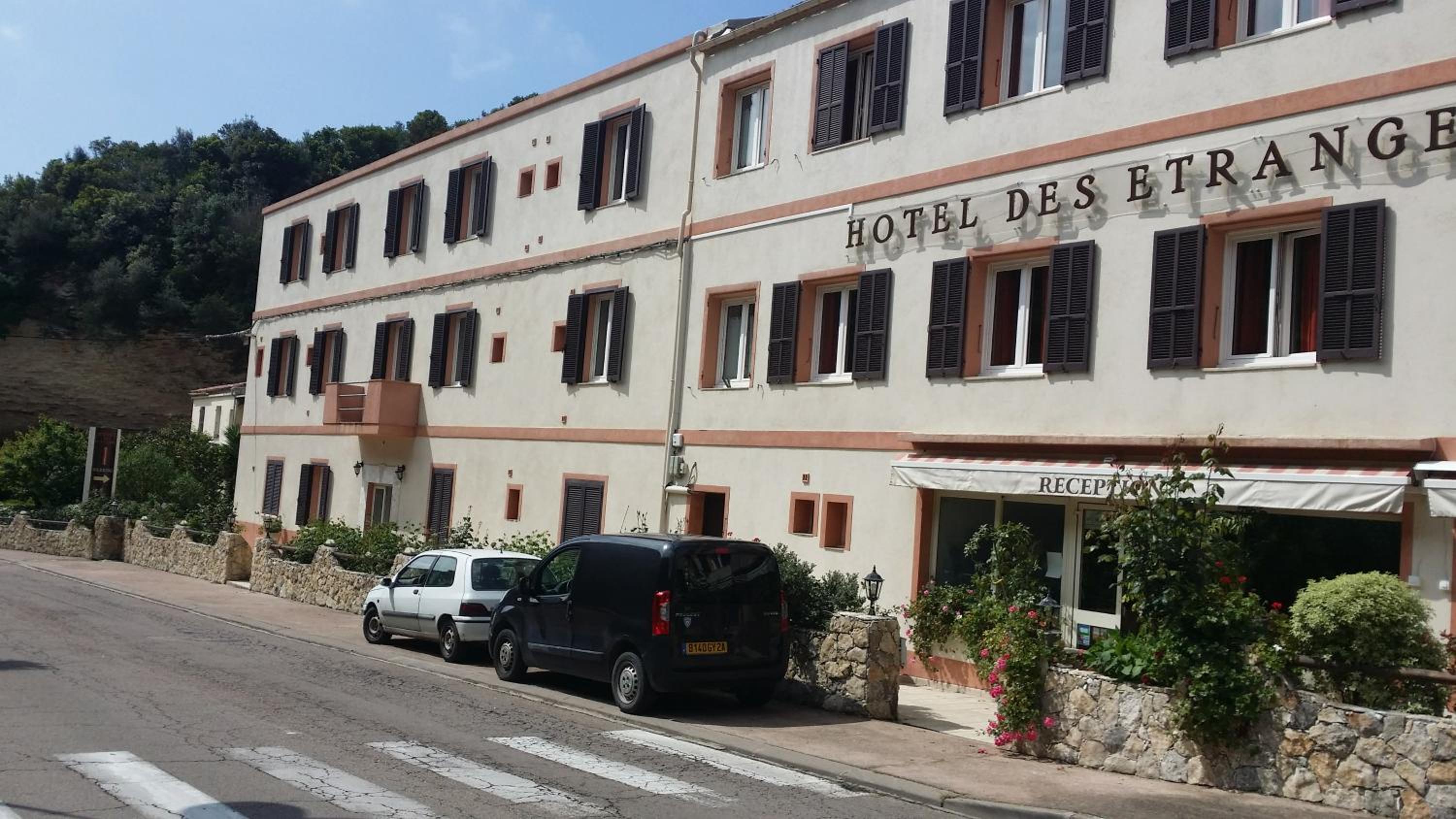 Hotel des Etrangers - carbon neutral hotel in Bonifacio