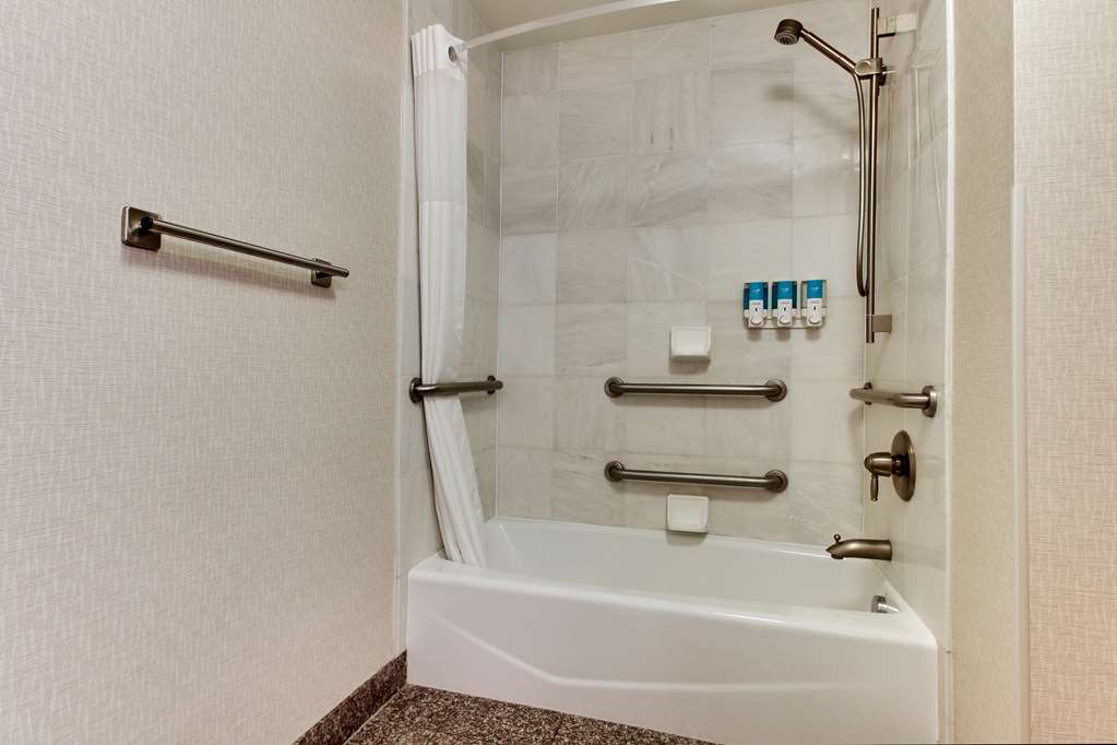 Drury Inn & Suites Meridian - photo 48