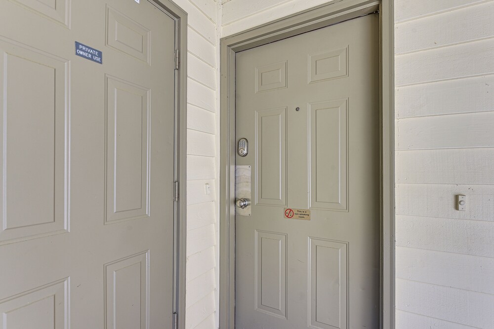 Resort Condo about 2 Mi to Sunset Beach Seashore - photo 26