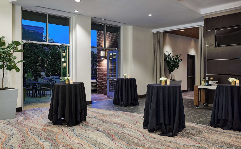 Hilton Garden Inn Nashville Downtown Convention Center - photo 68