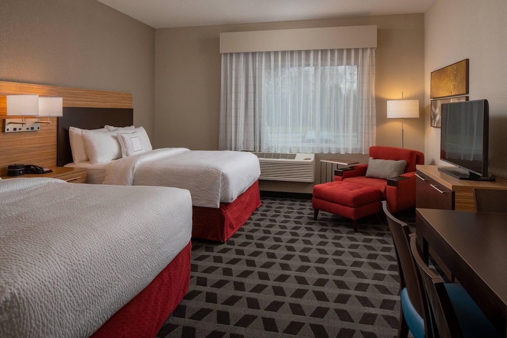 TownePlace Suites by Marriott Clarksville - photo 10