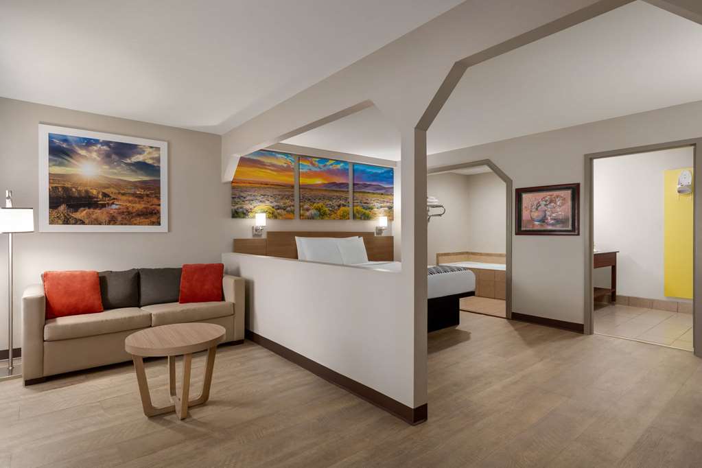 Days Inn by Wyndham Covington - photo 20