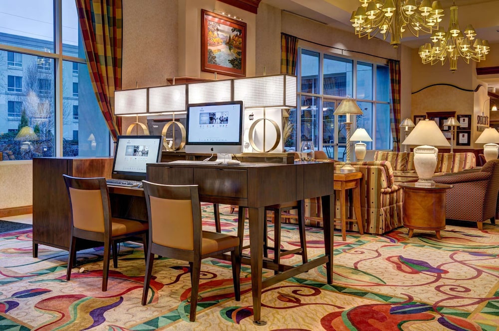 Hilton Seattle Airport & Conference Center - photo 3