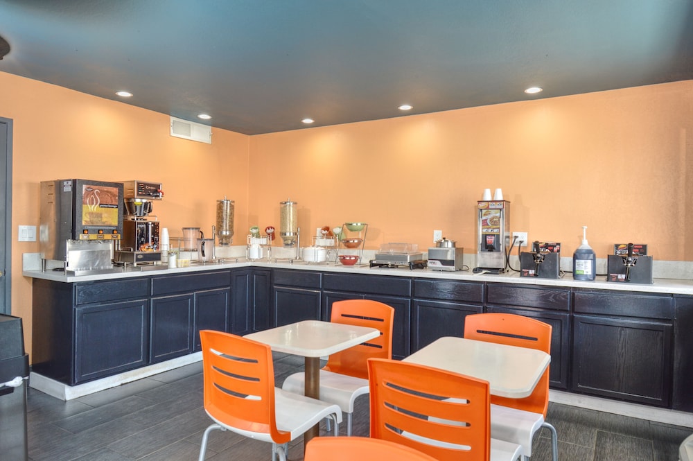 Vagabond Inn Buttonwillow North I 5 - photo 21