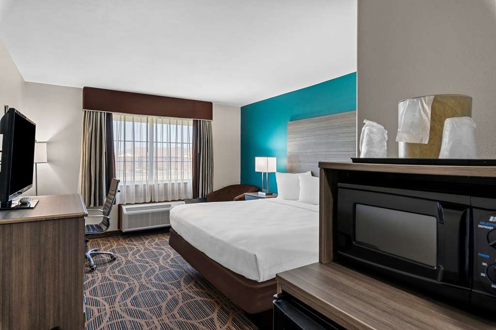 Best Western Presidential Hotel & Suites - photo 11