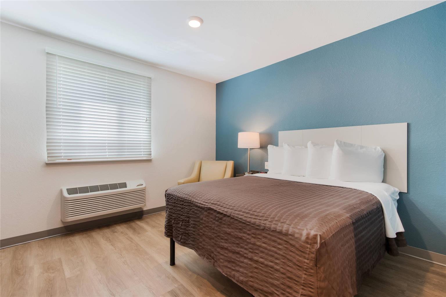 WoodSpring Suites Tamarac - photo 10