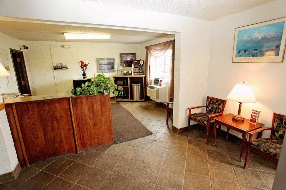 1st Choice Inn Rawlins - photo 4