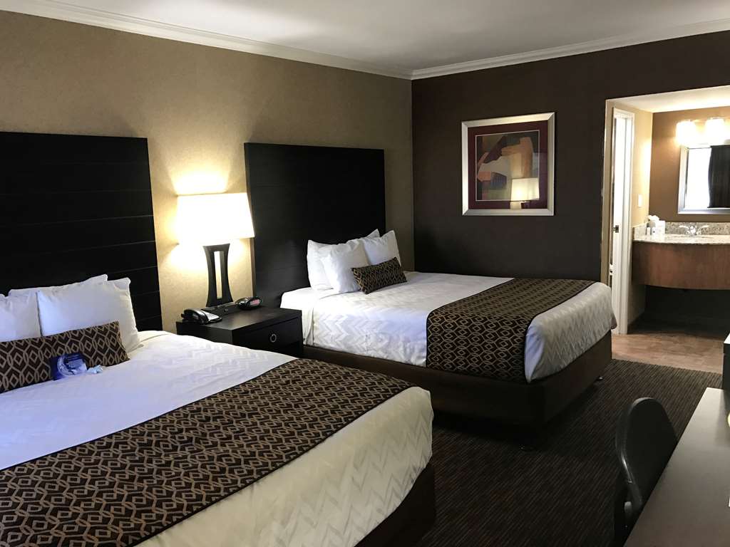 Best Western Yuma Mall Hotel & Suites - photo 14