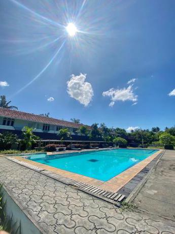 Green Island Hotel Waikkal in Unknown City, Sri Lanka