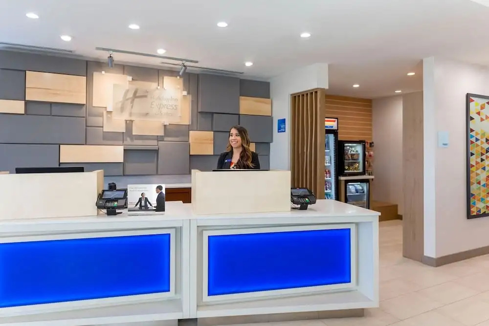 Ramada Plaza O'Hare - photo 21