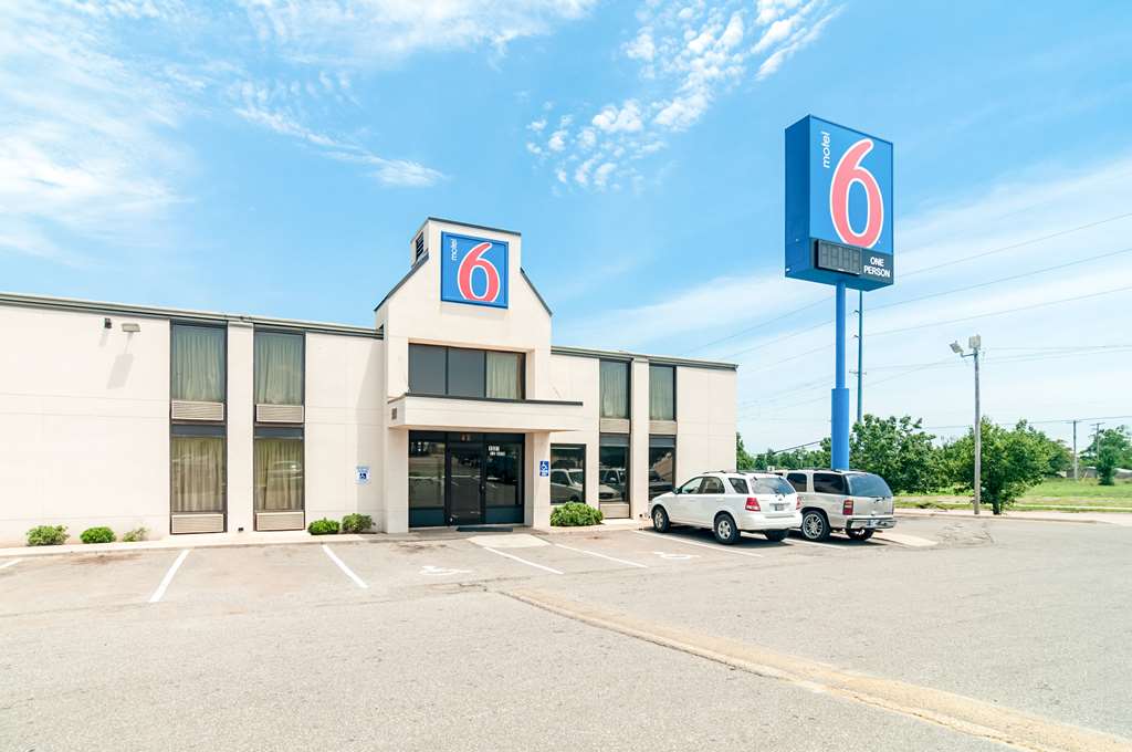 Motel 6 Oklahoma City OK South - featured photo