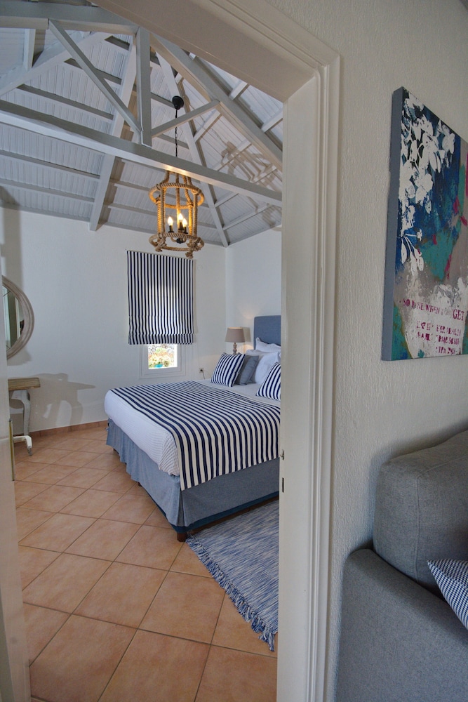 Fisherman’s Cottage — Agios Dimitrios — photo 4