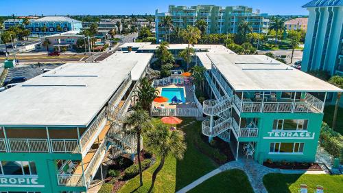 Tropic Terrace Suite #49 Beachfront Resort - photo 16
