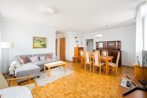 National Stadium Spacious Apartment by BookingHost — 4-Star Luxury Hotel in Warsaw, Poland
