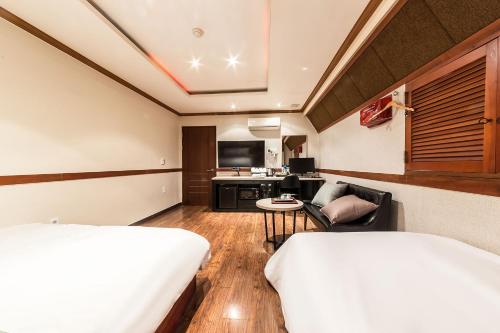 Hotel Raton in Uijeongbu-Si, South Korea