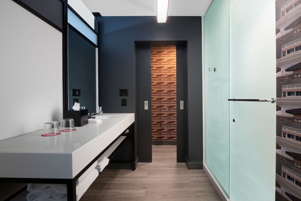 Aloft McAllen - photo 21