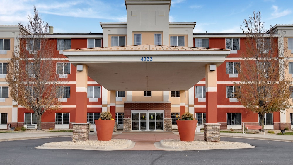 Holiday Inn Express Hotel & Suites St. Cloud by IHG - photo 58