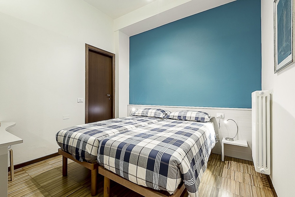 Shortstays Design Loft Broglio 2 — 4-Star Luxury Hotel in Milan, Italy