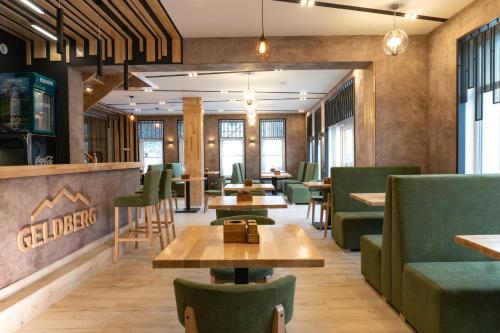 Geldberg in Tatariv, Ukraine