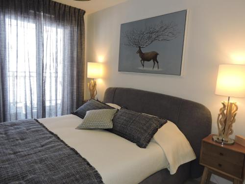 La Detente Vues Espaces Le Tout Dans Une Decoration Superbe — hotel in Saint-Etienne-De-Tinee