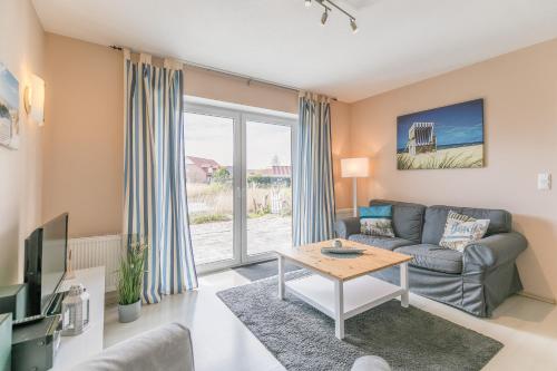 Haus am Teich Haus am Teich Whg 1 — 4-Star Luxury Hotel in Busum, Germany