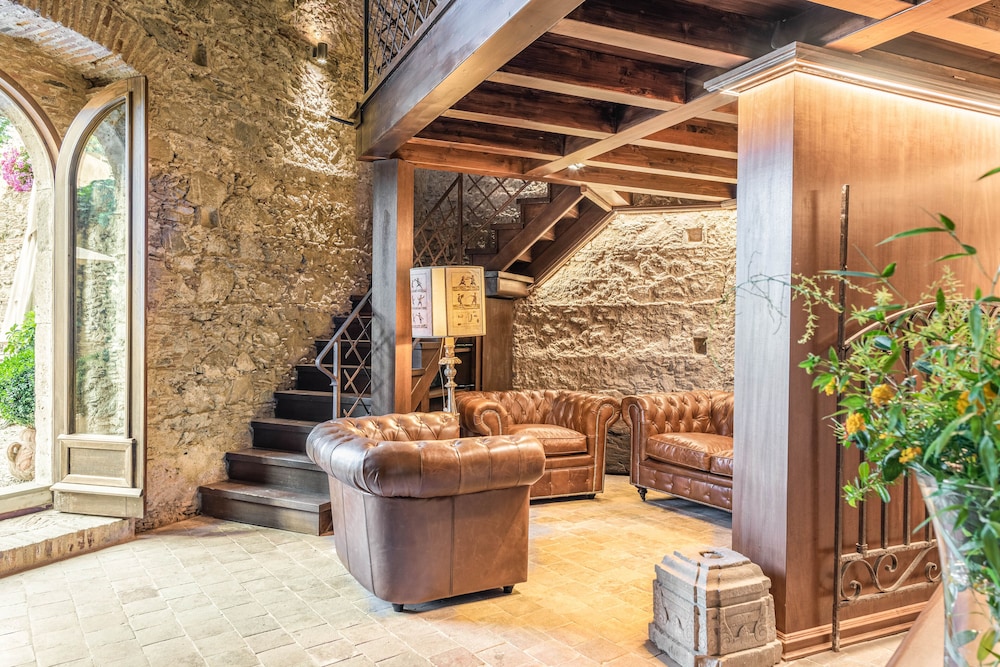 Bar Vitelli Charming suites — Savoca — photo 5