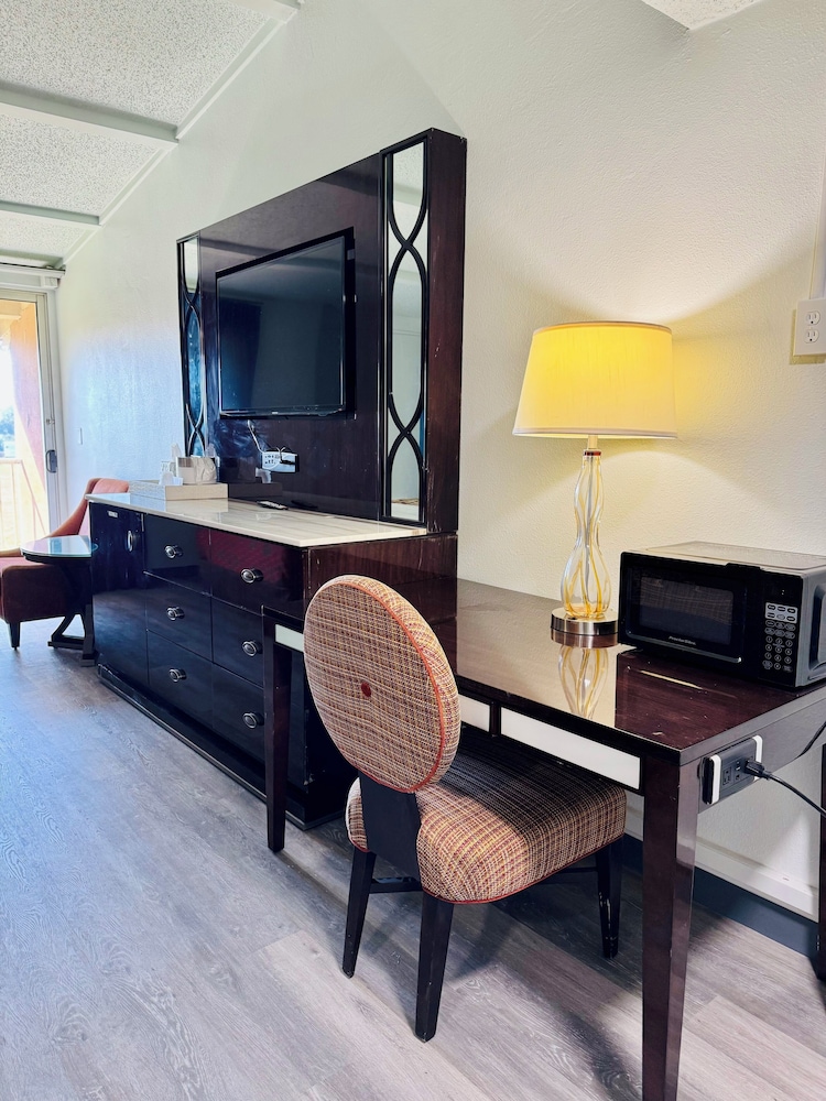 Inn at York - photo 20