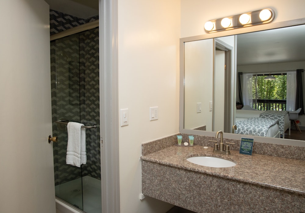 The Occidental Lodge - photo 39