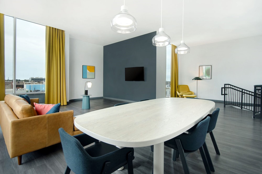 Aloft Oklahoma City Downtown Bricktown - photo 16