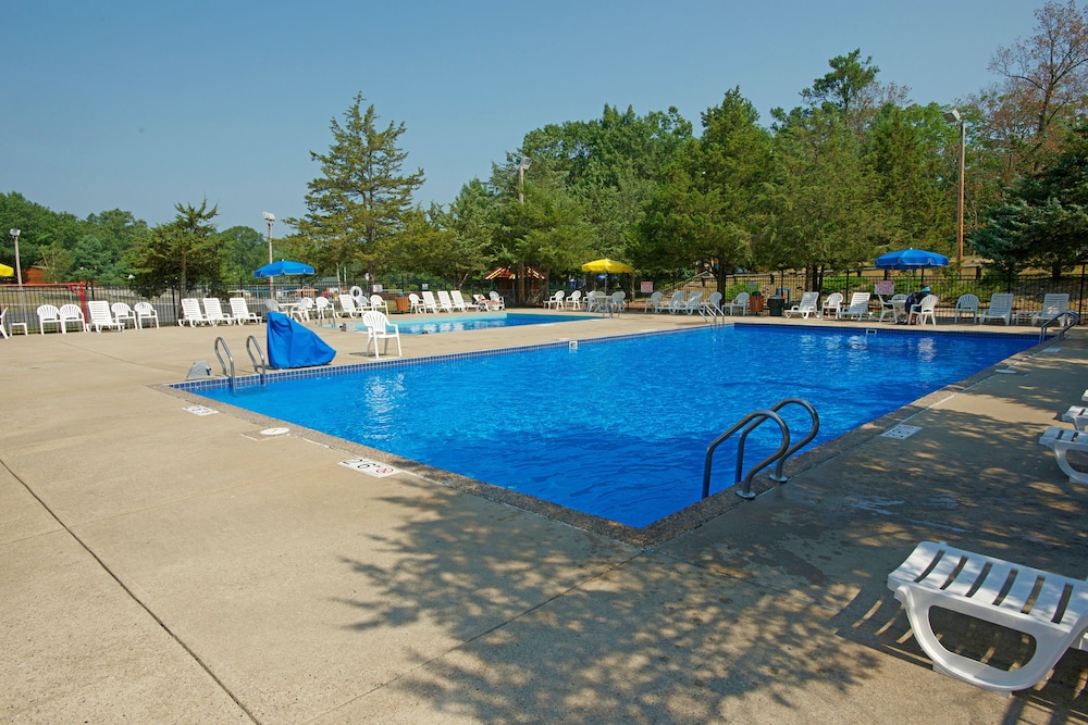 Arrowhead Resort Campground in Wisconsin Dells, United States