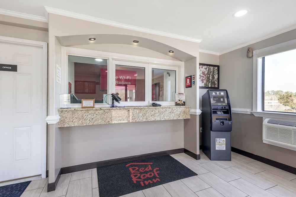 Super 8 by Wyndham Suffolk Tidewater - photo 4