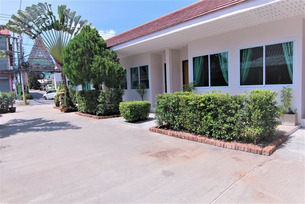 Bangrak Pier Resort - last minute hotel in Koh Samui