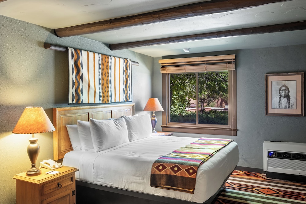Lodge at Santa Fe - photo 16
