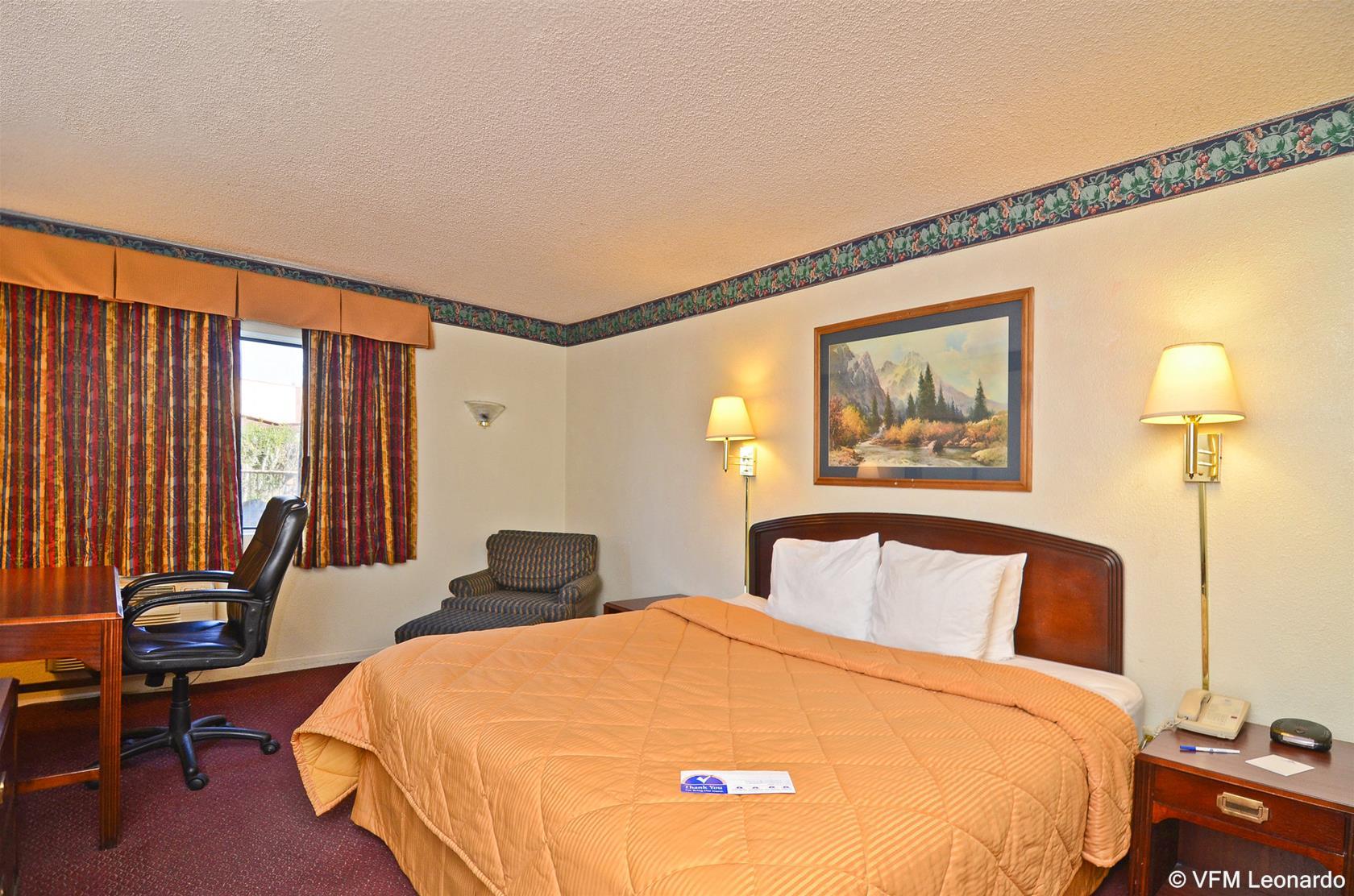 Waterloo Inn Stockton - photo 8