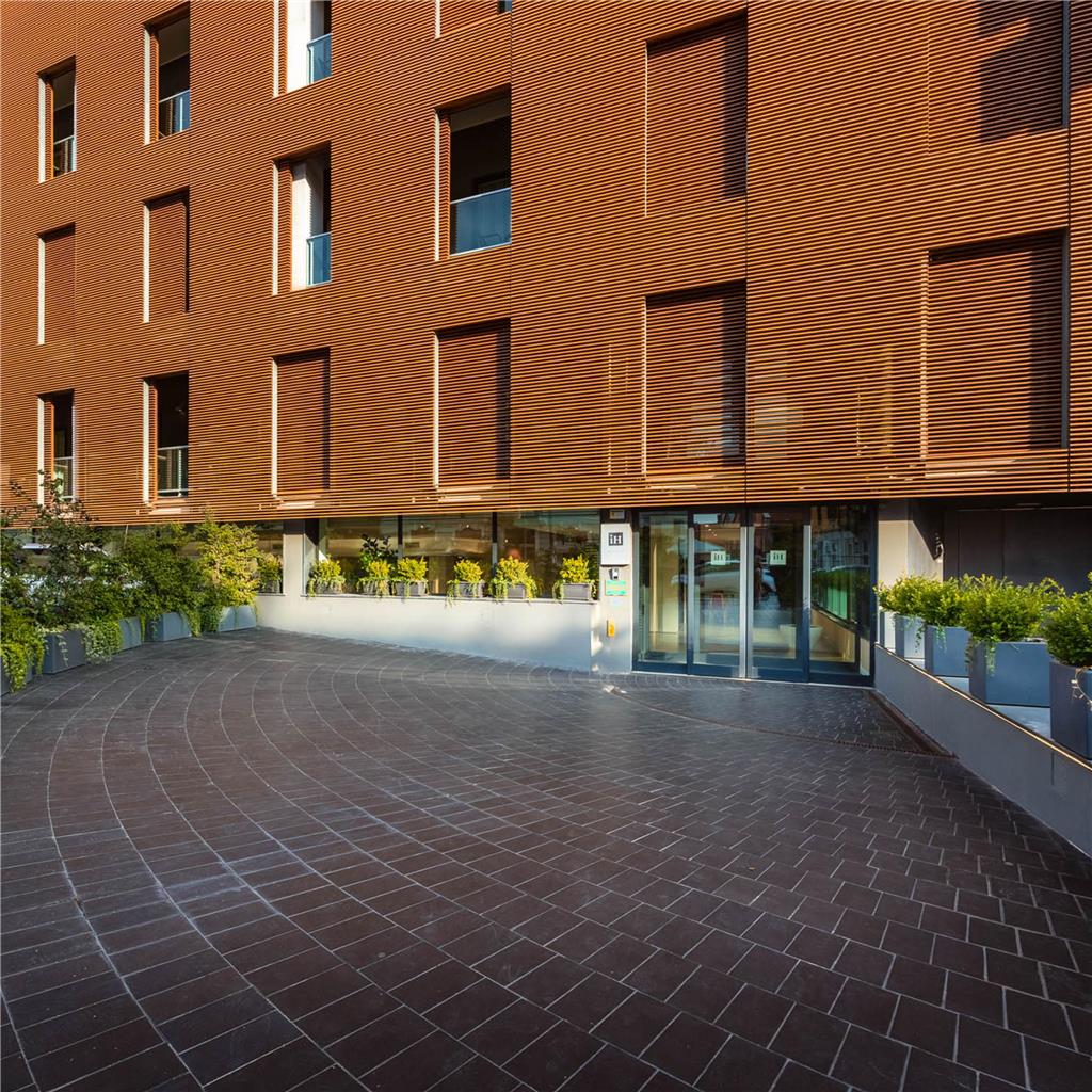 iH Hotels Milano Watt 13 — 4-Star Luxury Hotel in Milan, Italy