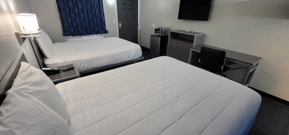 Green Country Inn - photo 17