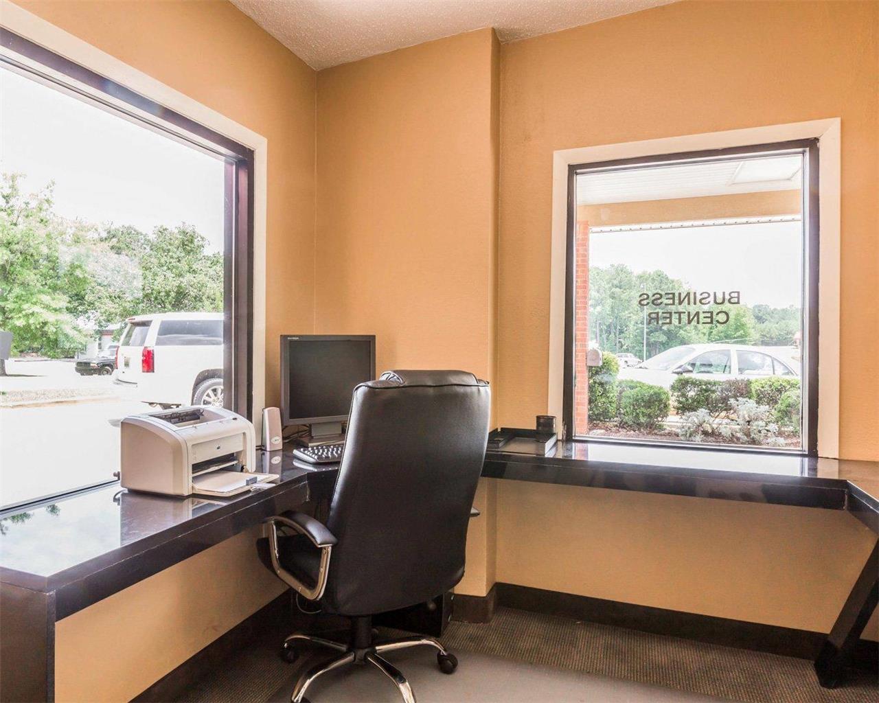 Quality Inn Pell City I 20 exit 158 - photo 26