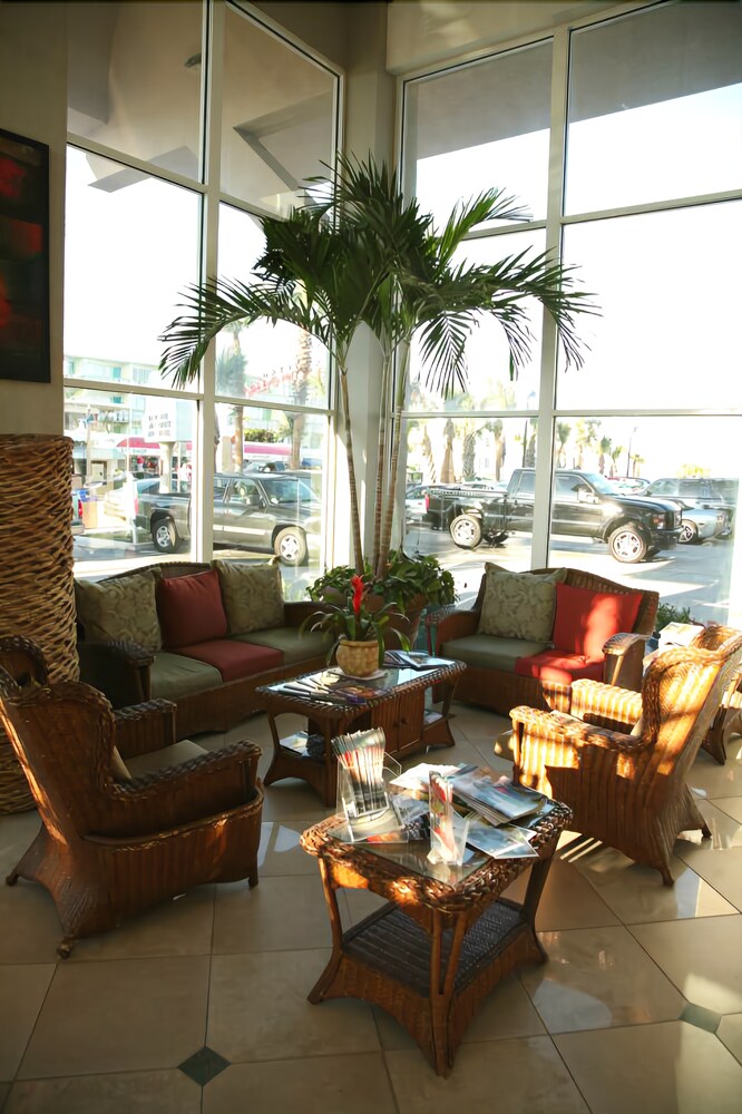 Boardwalk Inn and Suites - photo 3