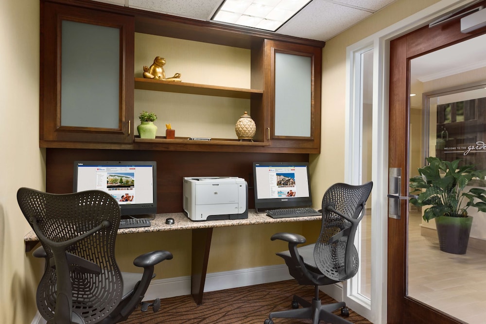 Hilton Garden Inn Shelton - photo 37