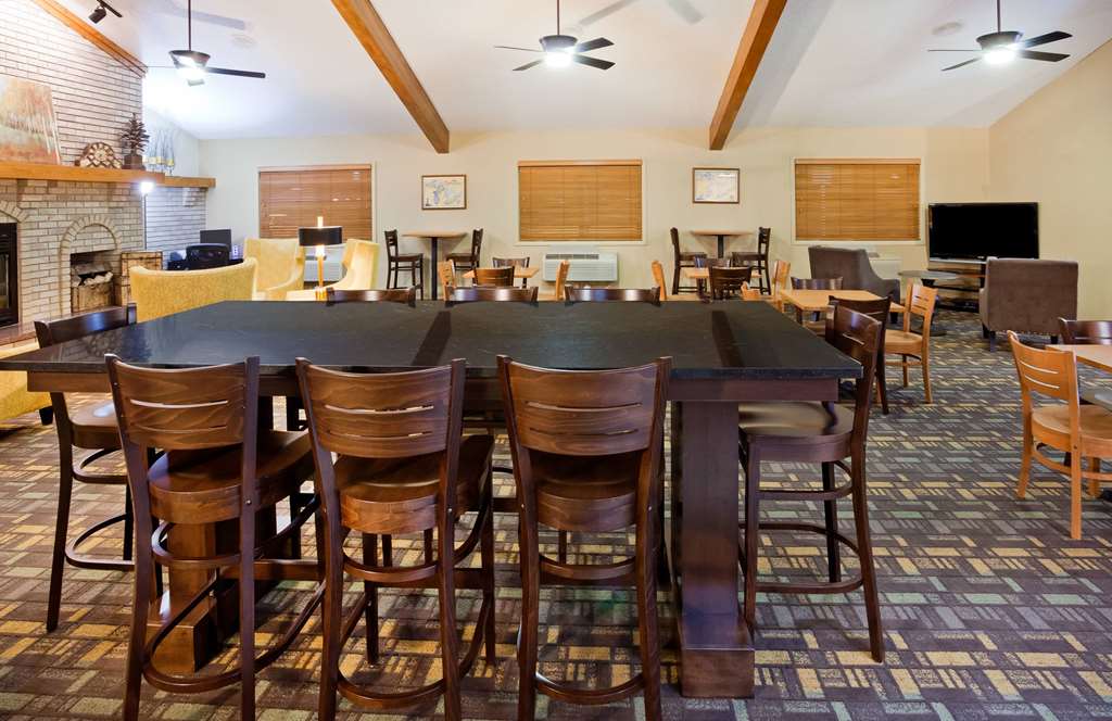 AmericInn by Wyndham Ironwood - photo 7
