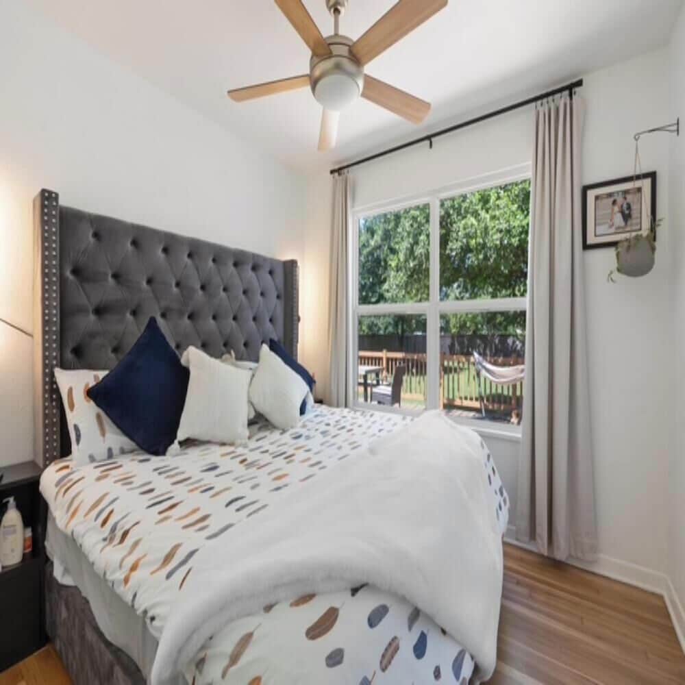 Historic Charmer Clean Comfortable - last minute hotel in Austin