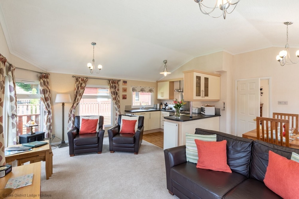 Hideaway Lodge — 4-Star Luxury Hotel in Windermere, United Kingdom