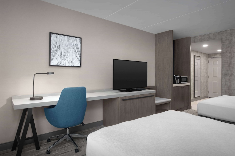Hilton Garden Inn West Lafayette Wabash Landing - photo 11