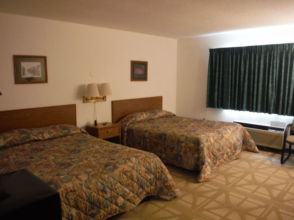 Caravan Motel - photo 8