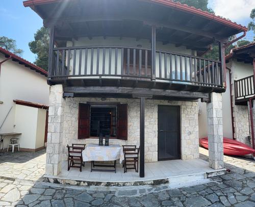Wooden Harmony - last minute hotel in Unknown City