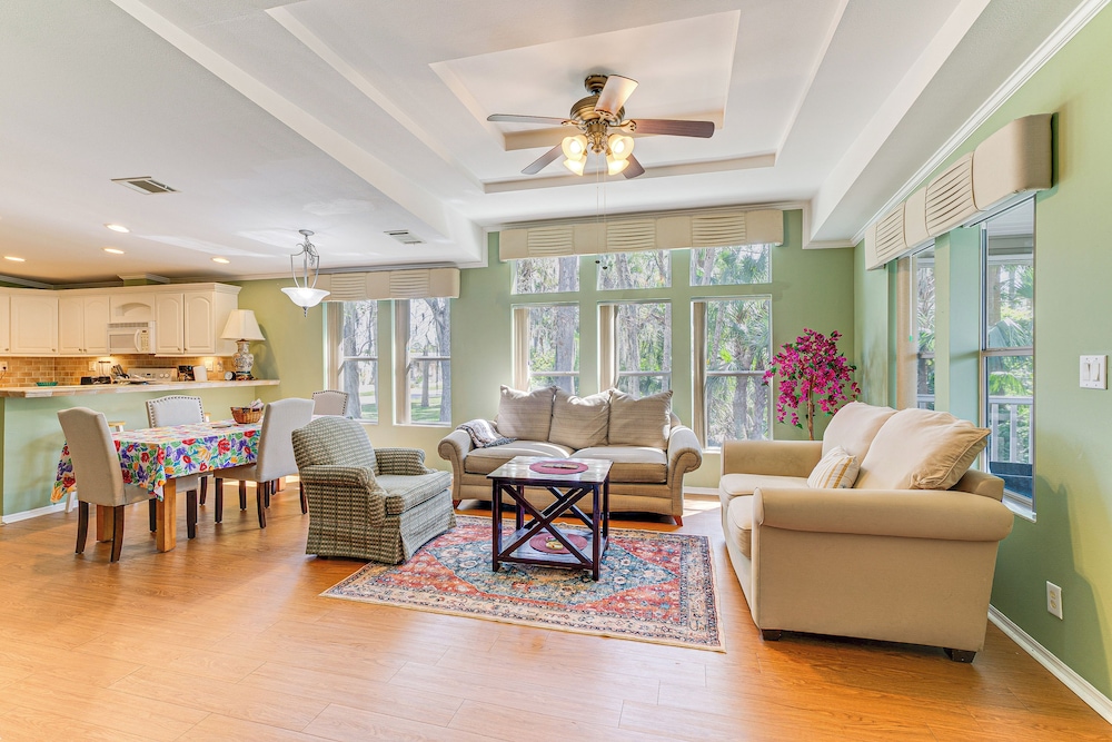 Swim Golf & Relax: Family Gem in North Fort Myers in North Fort Myers, United States