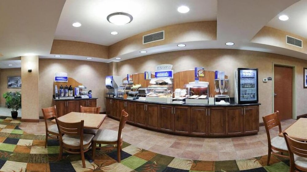 Holiday Inn Express Rawlins by IHG - photo 25