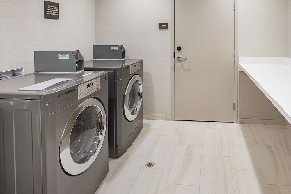 Hampton Inn & Suites Colleyville DFW Airport West - photo 37