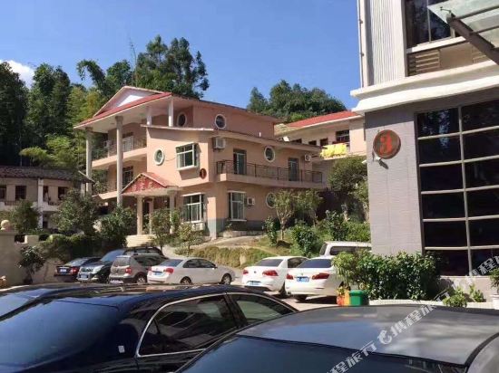 Luming Hotel — Pingchuan — photo 2