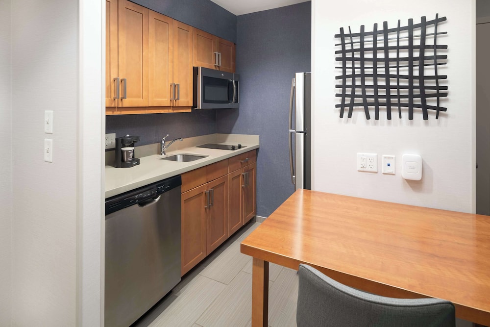 Homewood Suites by Hilton Gateway Hills Nashua - photo 16